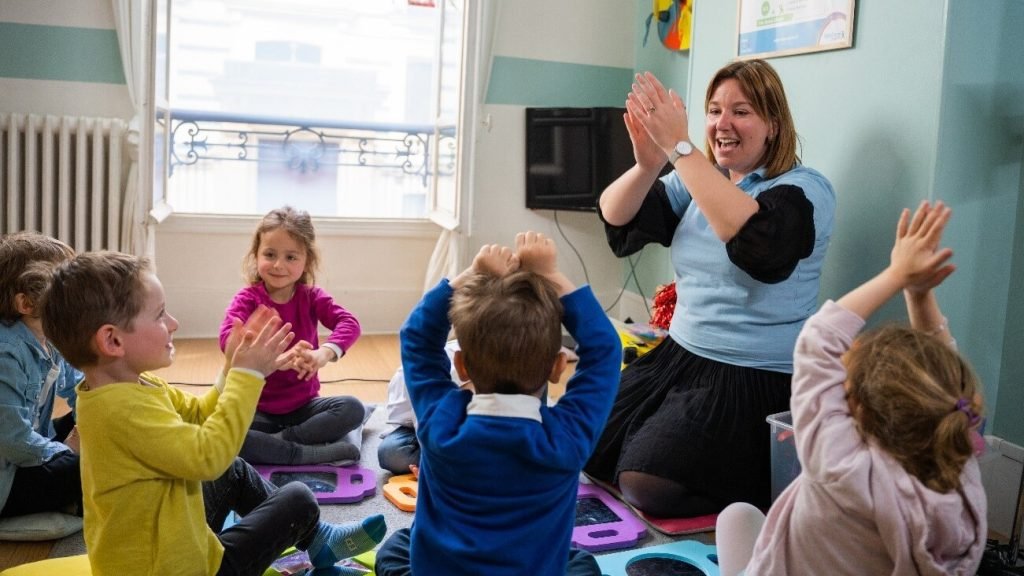 The Benefits of Classroom Language Learning